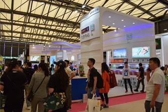 如何控制展臺的設計時間和施工時間？